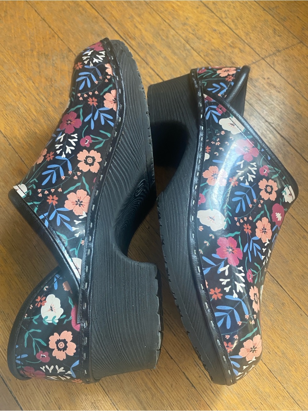 C&C SWEDEN CLOGS - Picture 6 of 8